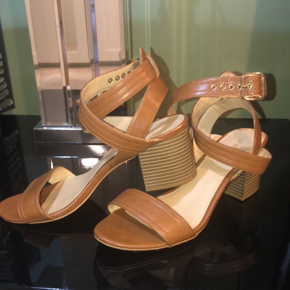 Apt. 9 Shoes - Sandal’s size8  1/2